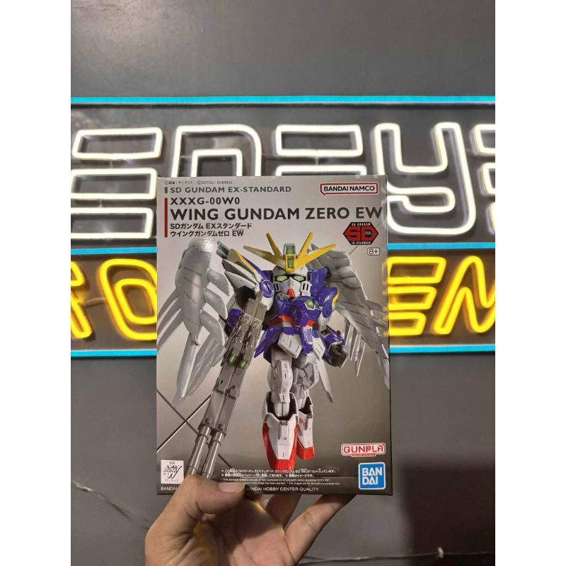 Gundam SD EX-Standard Wing Gundam Zero EW