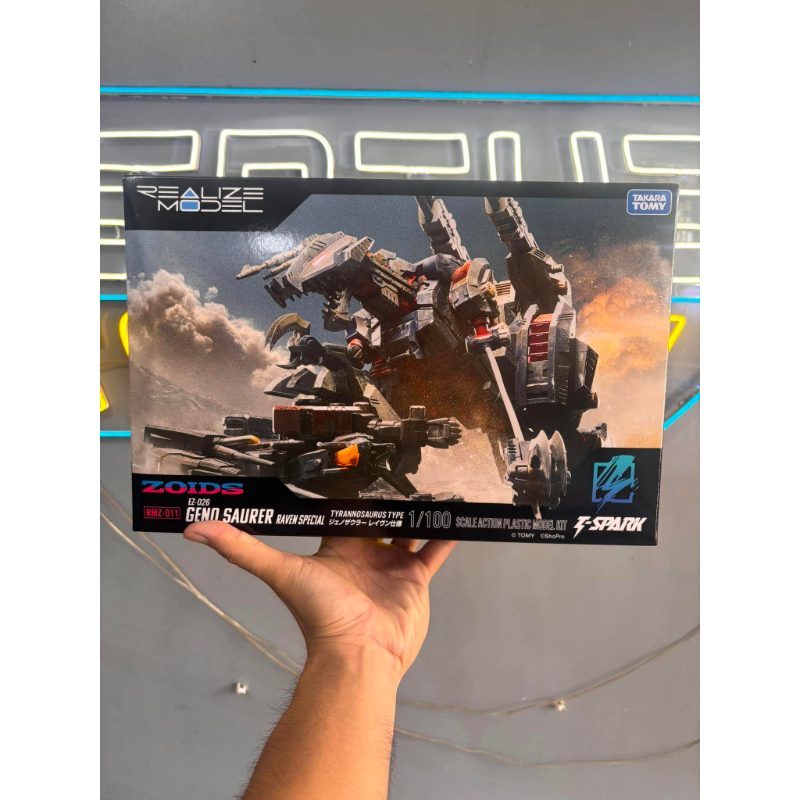 Realize Model Rmz-011 Geno Saurer Raven Special